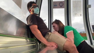 Emily Rose: Subway, nahé touhy a zakázané laskání