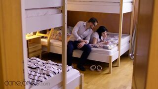 Lady Dee forró tini kalandja kemény akcióval