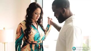 Mi Miss Raquel rejtett szenvedélye Ace-szel?