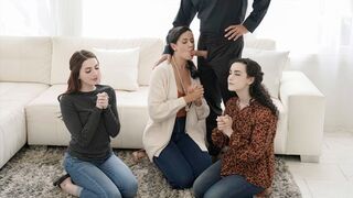 Szabad préda milf - ellenállhatatlan érettek kínálják fel hibátlan testüket a férjek gyönyörére