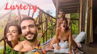 Csábító spanyol amatőrök forró kalandja az Amazonas dzsungelében