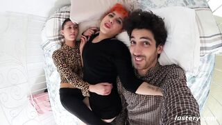 Dögös házi trió szenvedélyes amatőr játékkal, csupasz titkok nélkül