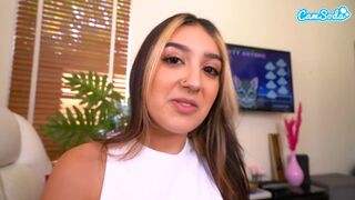 Csak a helyére – igazság vagy merész kihívás a mostoha nővéremmel