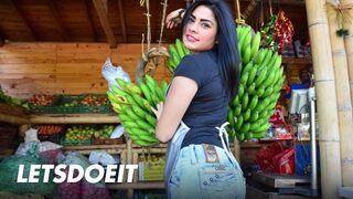 Devora Robles olajfényes csábításban mély gonzo dugásra - forró latin milf