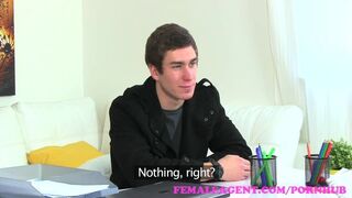 Anna Rose szűk puncikáját teletölti a casting ügynök