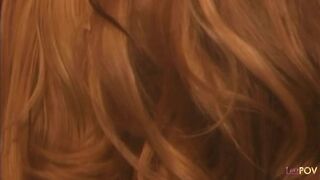 A főnökasszony megmutatja beosztottjának a helyét egy kemény leszbikus orgiaorgia orgiában