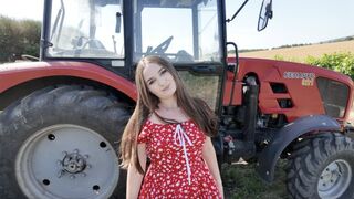 Falusi szépség tini punciba élvez