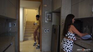 Mostohaanya vágyai: tiltott gyönyörök a családi körben